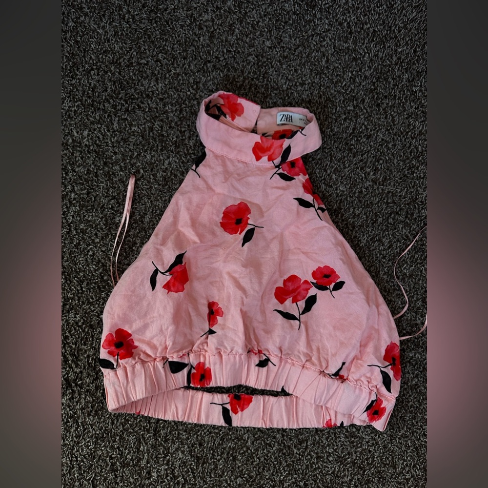 Zara floral crop top size Medium new
